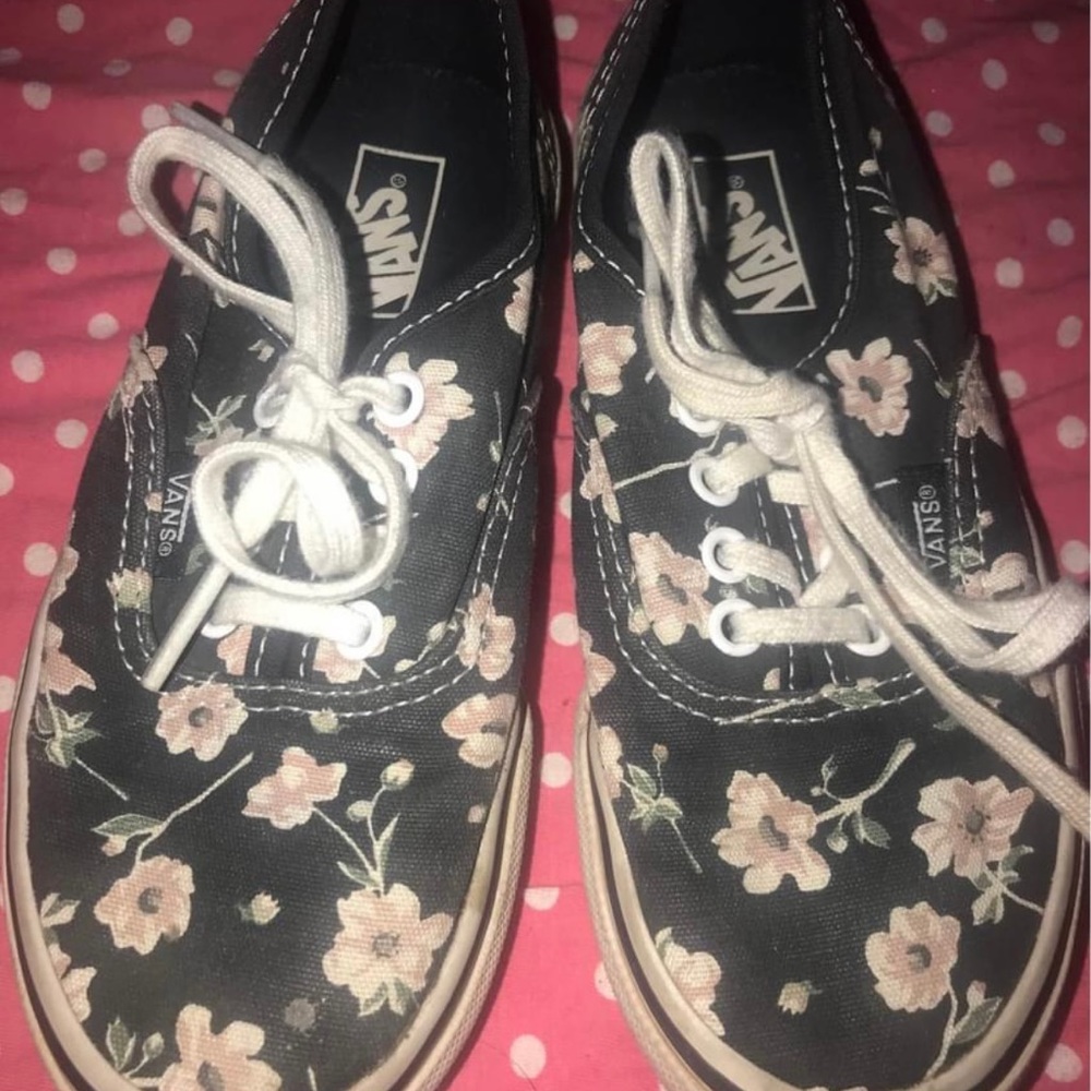 Vans size 13.5 kids . Flowers lace up vans